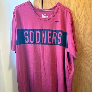 Nike Oklahoma Sooners shirt XXL athletic cut